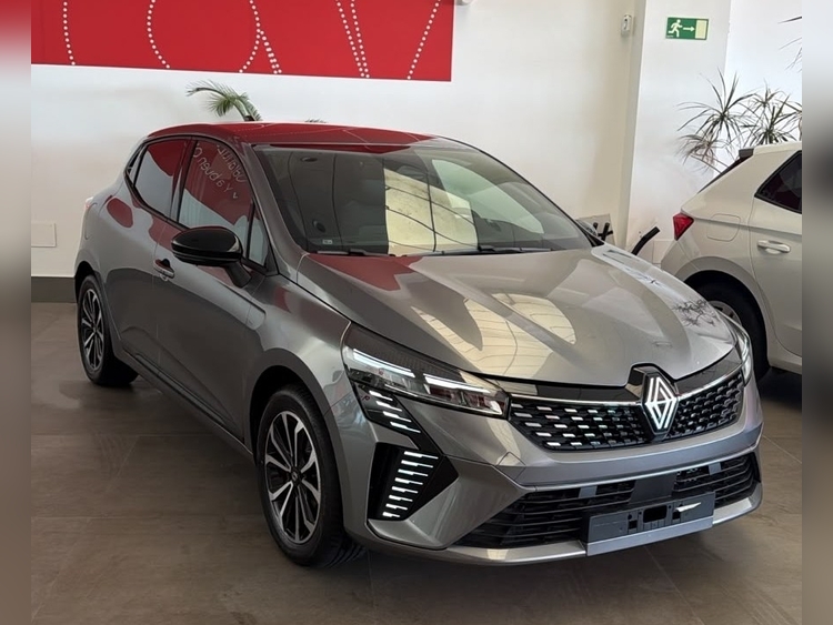 Renault Clio Techno E-TECH full hybrid 103kW (145CV) - SS foto 2